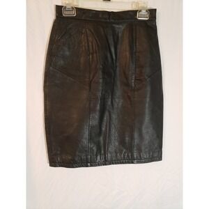 Women's Tango Black Leather Skirt Size 9/10